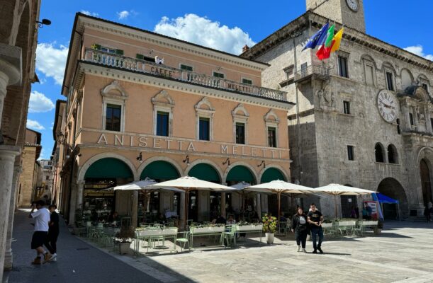 GRAND TOUR DELLE MARCHE