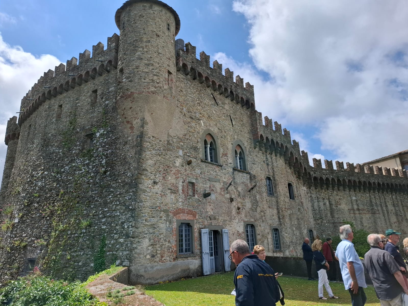 TOUR DELLA LUNIGIANA